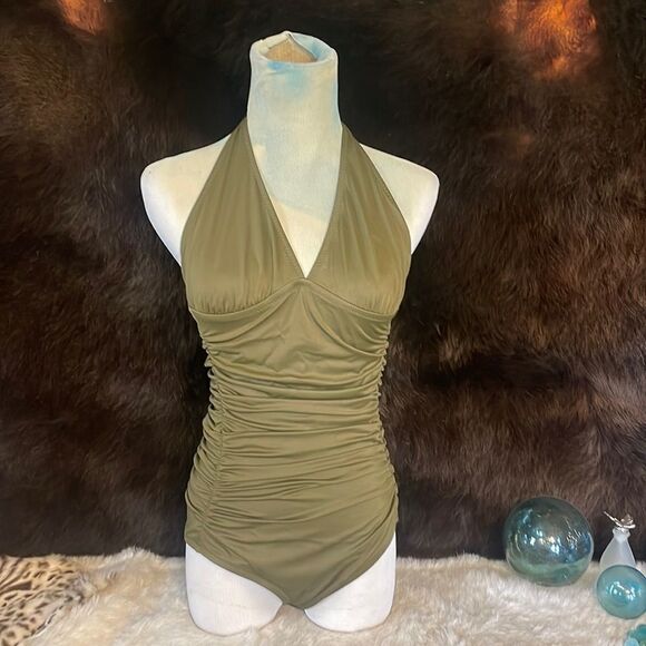 J. Crew swimsuit 8 (5000F) - Picture 1 of 5